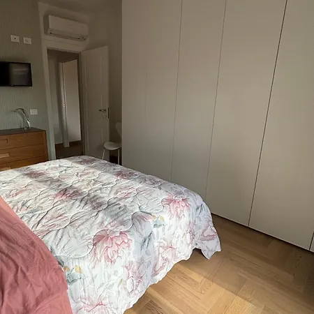 Апартаменты Casa Dei Fiori Валлекрозия