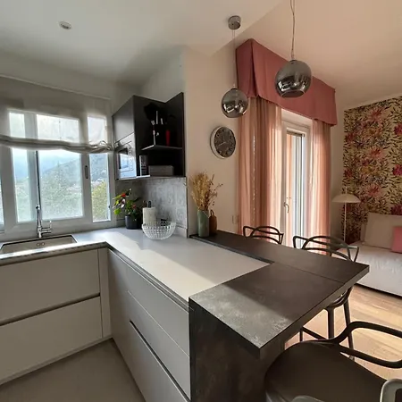 Casa Dei Fiori * Валлекрозия