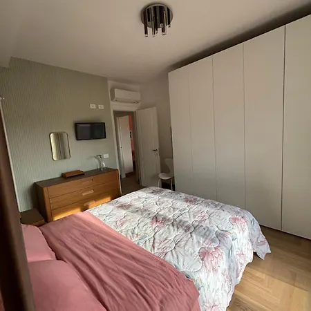 דירה Casa Dei Fiori *