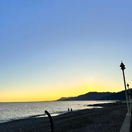 Casa Dei Fiori * Vallecrosia