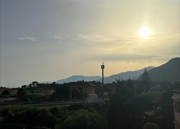 Casa Dei Fiori * Vallecrosia